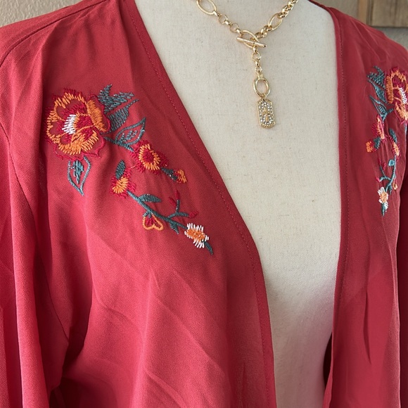 Embroidered front tie cardigan - Picture 4 of 5